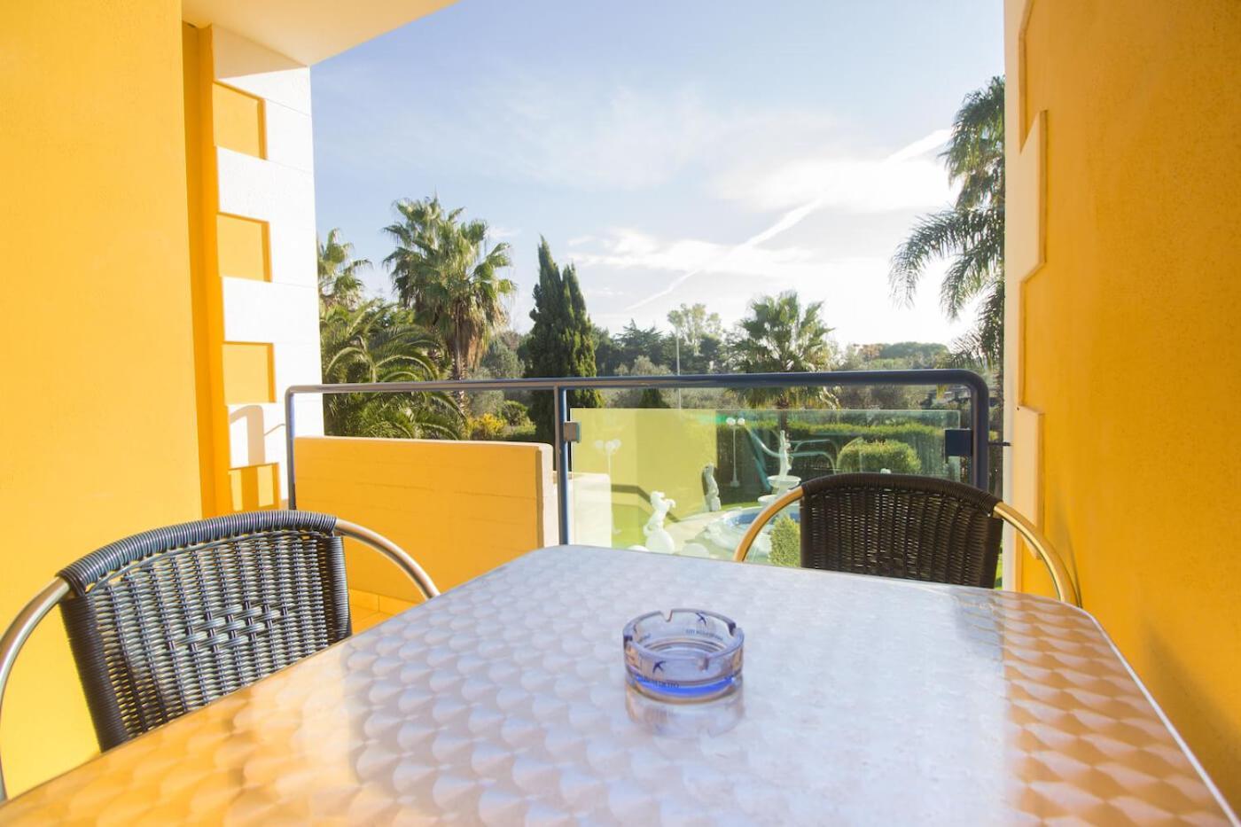Hotel Jolly Modugno Esterno foto